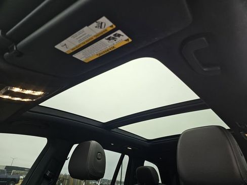 Used 2023 Mercedes-Benz GLS 450 4MATIC image 22