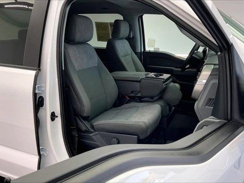 Used 2022 Ford F150 XLT w/ Trailer Tow Package AWD/4WD image 6