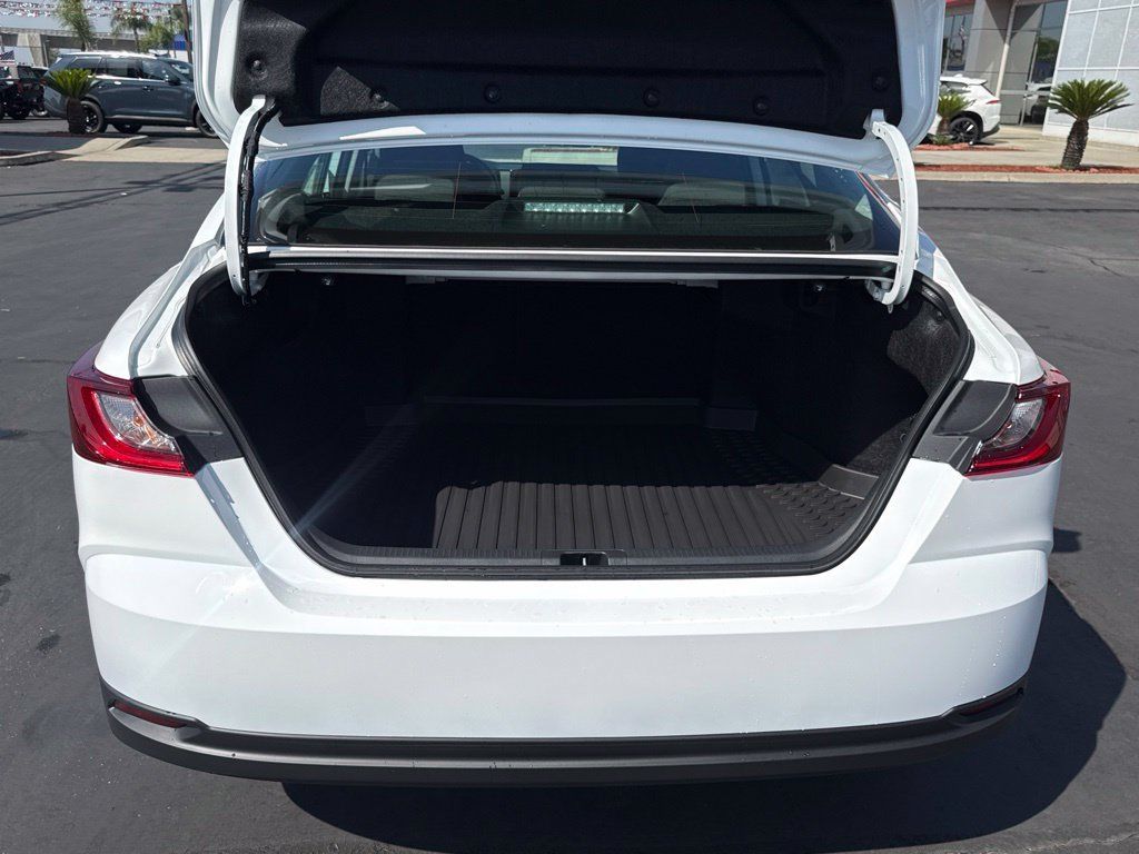 New 2026 Toyota Camry LE FWD image 15