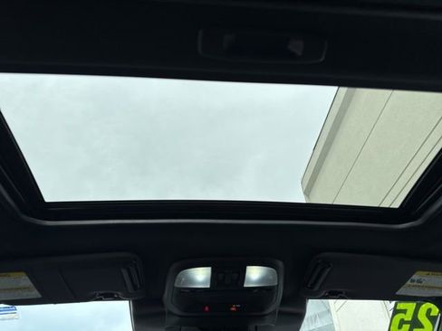 Used 2025 Subaru Crosstrek 2.5i Wilderness image 24