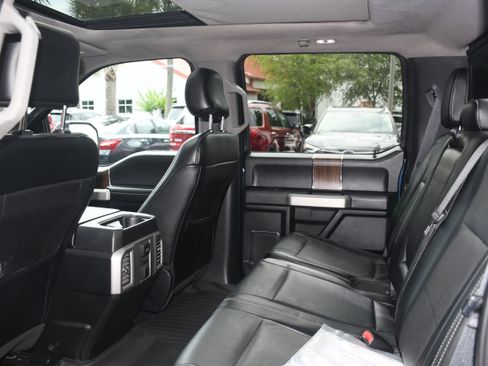 Used 2016 Ford F150 Lariat w/ Equipment Group 502A Luxury AWD/4WD image 17