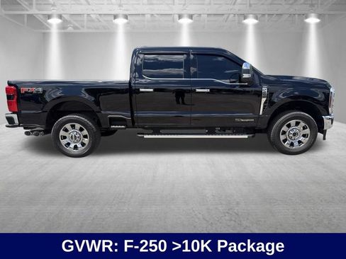 Used 2025 Ford F250 Lariat w/ Chrome Package AWD/4WD image 7