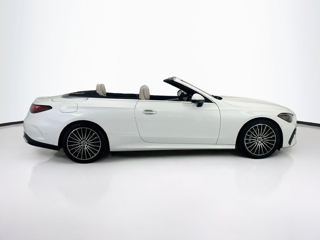 New 2027 Mercedes-Benz CLE 450 4MATIC Cabriolet image 4