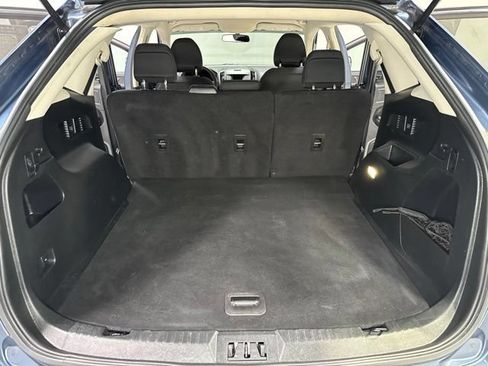 Used 2018 Ford Edge SE AWD/4WD image 24