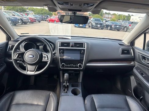 Used 2019 Subaru Outback 2.5i Limited AWD/4WD image 37