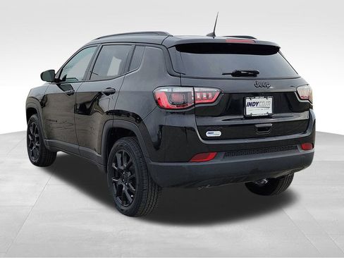 Used 2023 Jeep Compass Altitude w/ Sun and Sound Group image 6