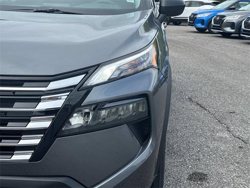 New 2026 Nissan Rogue S image 10