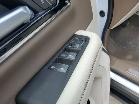 New 2026 GMC Yukon XL Denali AWD/4WD image 18
