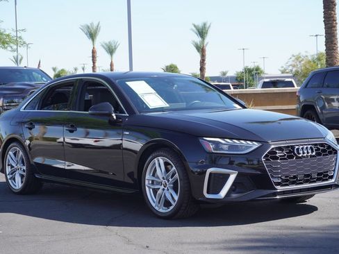 Used 2022 Audi A4 2.0T Premium Plus w/ Premium Plus Package AWD/4WD image 4