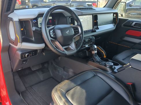 Certified 2023 Ford Bronco Badlands image 14