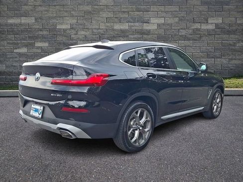 Used 2022 BMW X4 xDrive30i w/ Premium Package AWD/4WD image 6