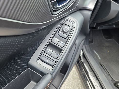 Certified 2023 Subaru Crosstrek 2.5i Limited w/ Moonroof Package image 16