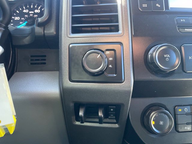 Used 2021 Ford F550 4x4 Regular Cab Super Duty image 28