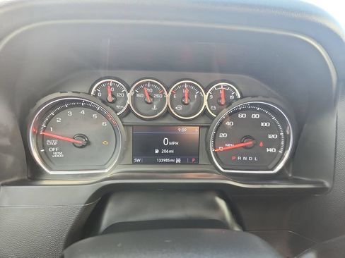 Used 2020 Chevrolet Silverado 1500 LT w/ Texas Edition AWD/4WD image 19