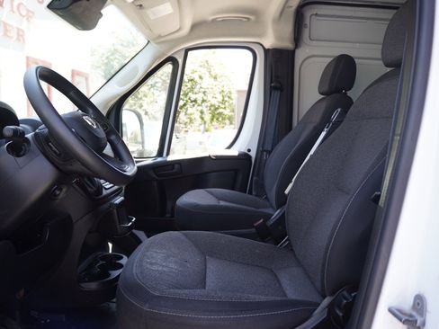 Used 2023 RAM ProMaster 2500 FWD image 15