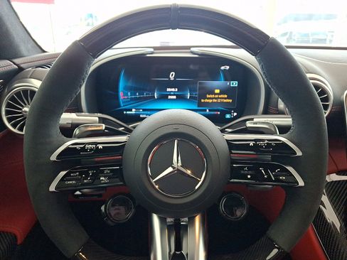 Used 2024 Mercedes-Benz AMG GT 55 image 18