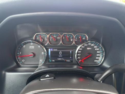 Used 2018 Chevrolet Silverado 1500 LT AWD/4WD image 20