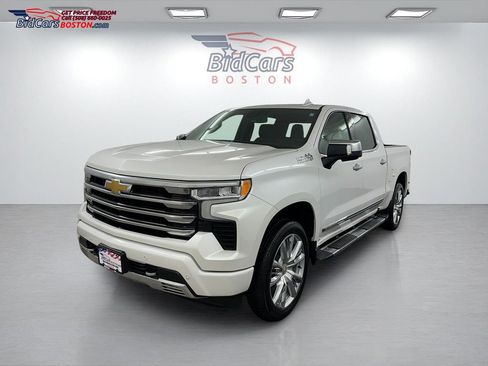 Used 2023 Chevrolet Silverado 1500 High Country w/ High Country Premium Package image 1
