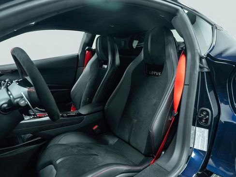 New 2026 Lotus Emira SE image 8