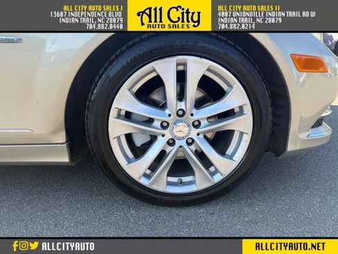 Used 2012 Mercedes-Benz C 250 Sedan image 28