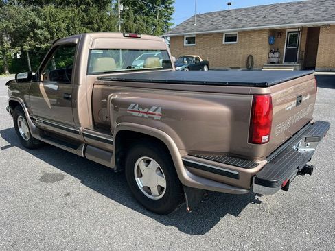 Used 1995 Chevrolet Silverado 1500 4x4 Regular Cab image 5