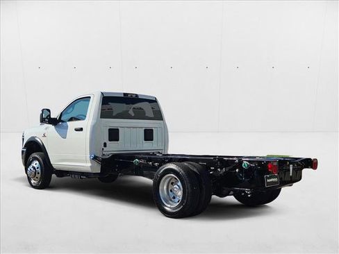 New 2025 RAM 3500 Tradesman AWD/4WD image 9