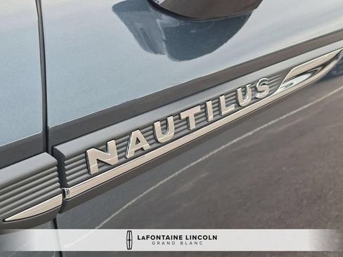 Used 2023 Lincoln Nautilus Reserve w/ Equipment Group 201A AWD/4WD image 10