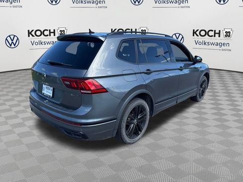 Used 2022 Volkswagen Tiguan SE R-Line AWD/4WD image 8