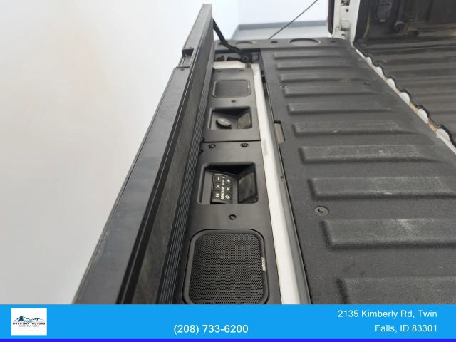 Used 2024 GMC Sierra 3500 Denali Ultimate AWD/4WD image 39