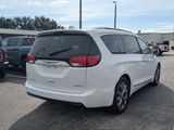 Used 2019 Chrysler Pacifica Limited w/ Tire & Wheel Group image 5