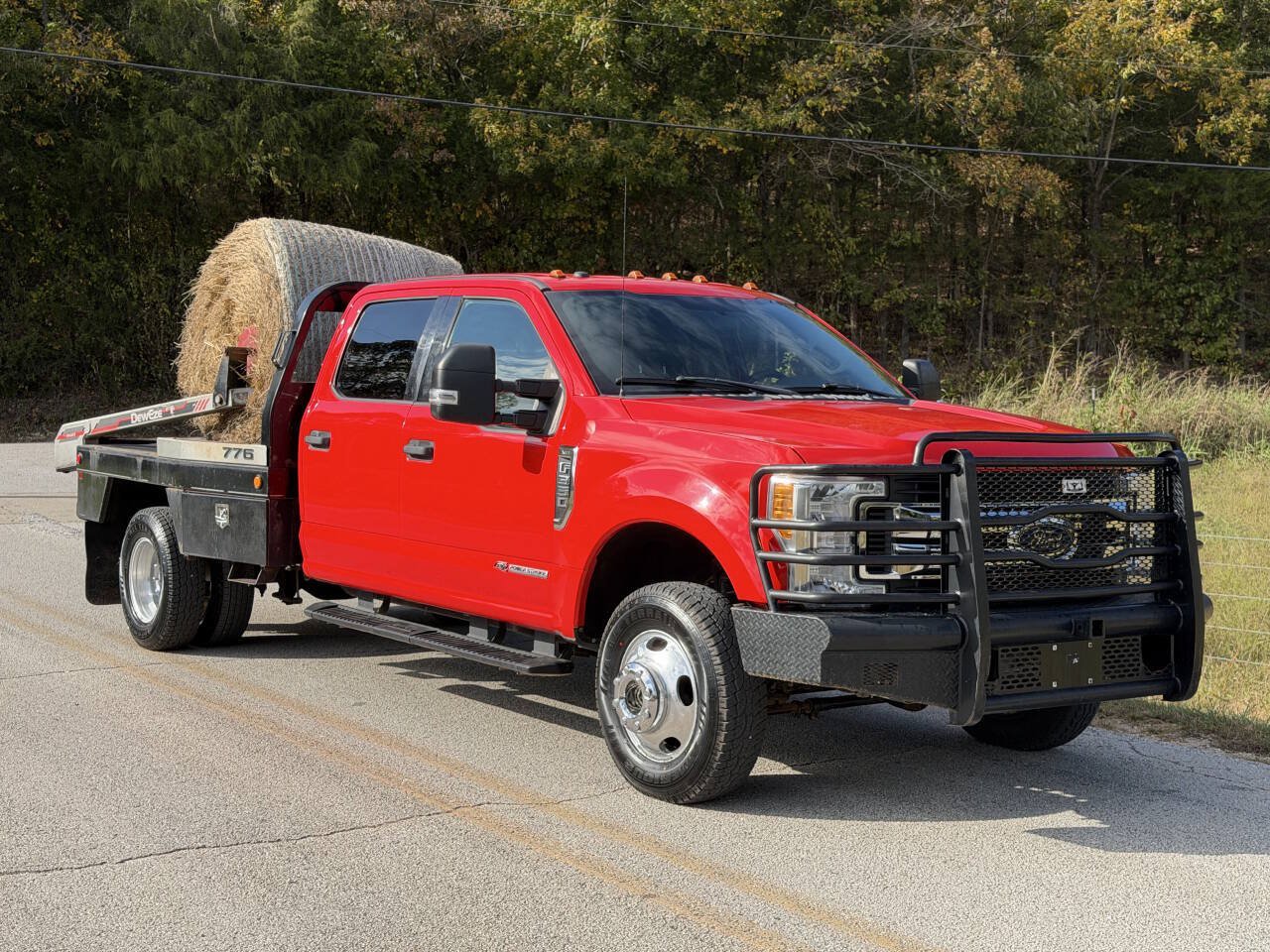 Used 2017 Ford F350 XLT w/ XLT Value Package AWD/4WD image 5