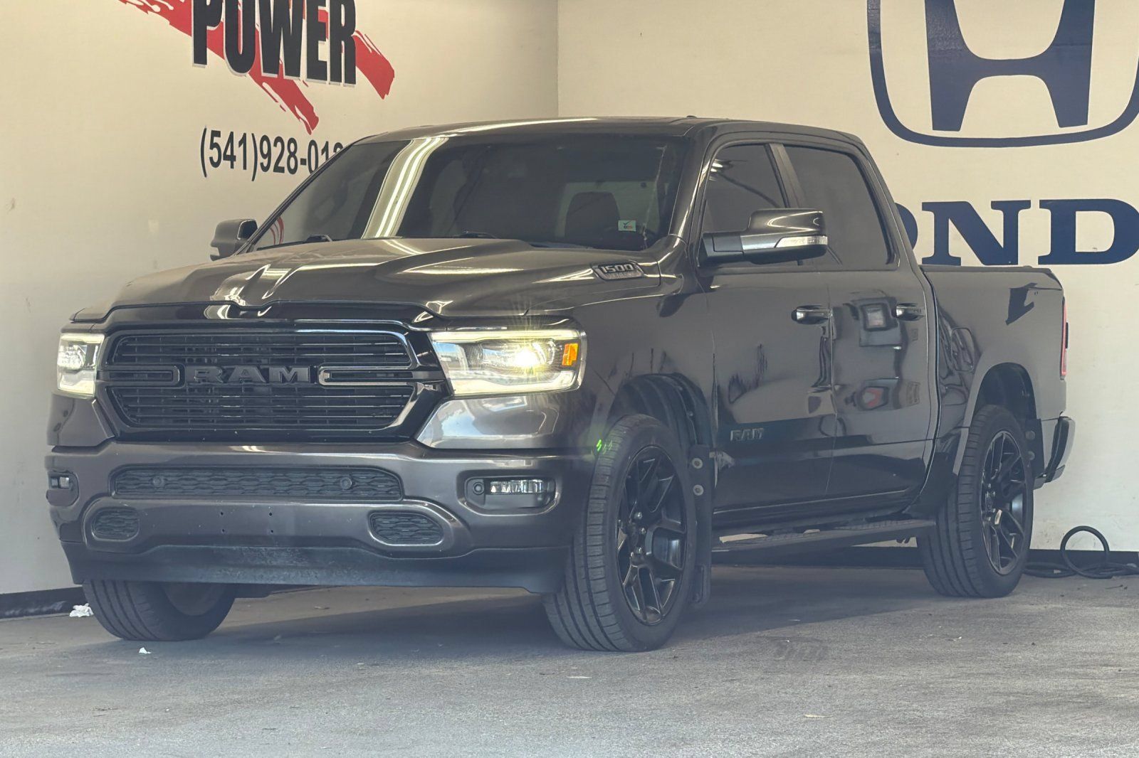 Used 2020 RAM 1500 Sport w/ Night Edition AWD/4WD image 7