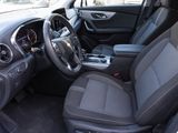 Used 2023 Chevrolet Blazer LT image 3
