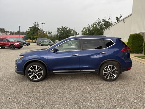 Used 2017 Nissan Rogue SL AWD/4WD image 7