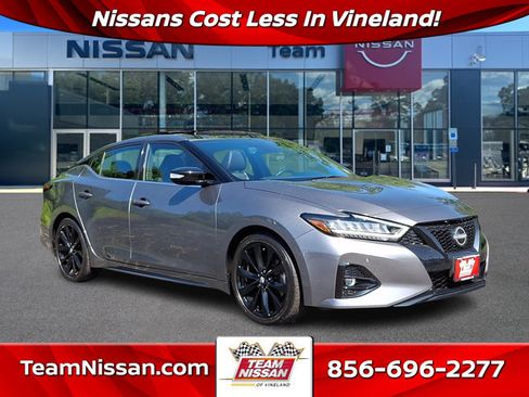 Certified 2023 Nissan Maxima SR w/ Sport Mat Group FWD image 1