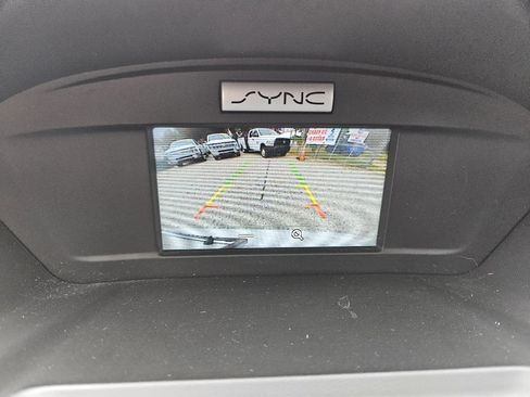 Used 2017 Ford C-MAX SE image 34