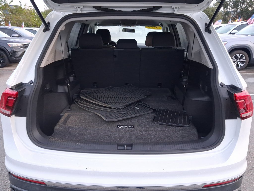 Certified 2022 Volkswagen Tiguan S FWD image 14