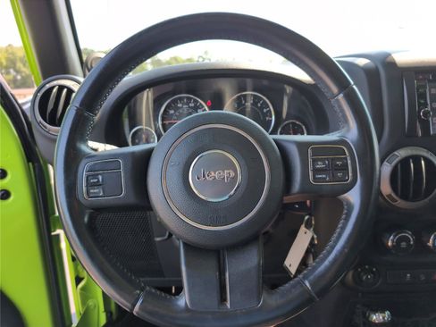 Used 2013 Jeep Wrangler Unlimited Sport AWD/4WD image 28