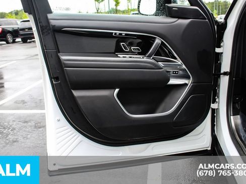 Used 2023 Land Rover Range Rover SE AWD/4WD image 36