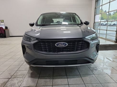 Used 2023 Ford Escape AWD image 12