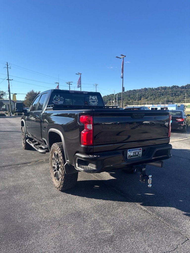 Used 2024 Chevrolet Silverado 3500 LTZ w/ LTZ Plus Package AWD/4WD image 6