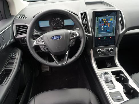 Used 2024 Ford Edge SEL w/ Convenience Package AWD/4WD image 21