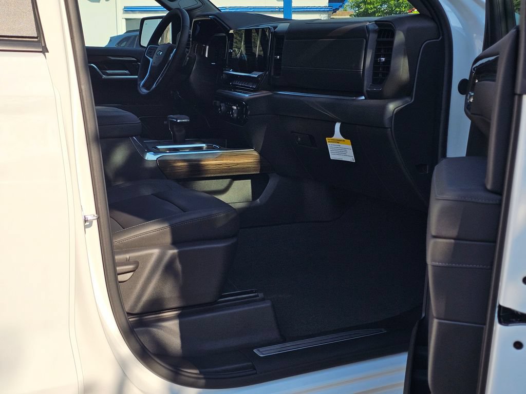 New 2026 Chevrolet Silverado 1500 RST w/ RST All Star Premium Package AWD/4WD image 15