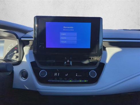 Certified 2025 Toyota Corolla SE image 15