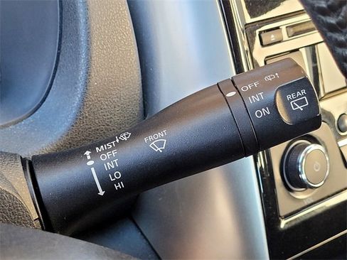 Used 2015 Nissan Versa Note SV image 31