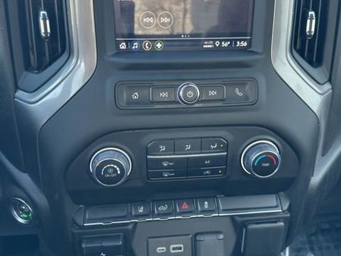 Used 2025 Chevrolet Silverado 2500 W/T w/ WT Convenience Package image 23