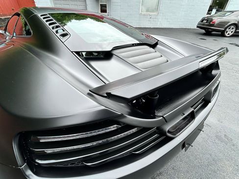 Used 2012 McLaren MP4-12C Coupe RWD image 6