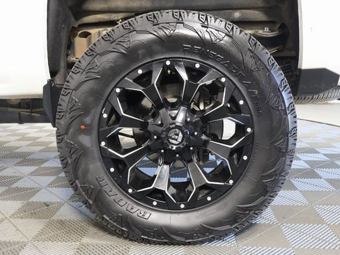 Used 2016 Chevrolet Silverado 3500 LTZ w/ Duramax Plus Package AWD/4WD image 15