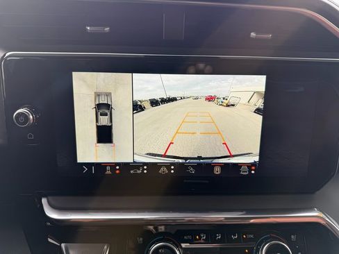 Used 2024 GMC Sierra 3500 Denali Ultimate image 16