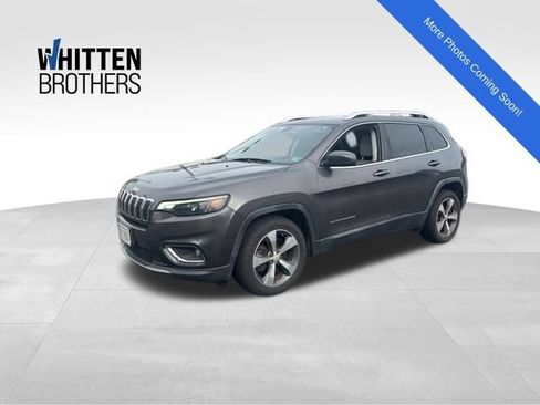 Used 2019 Jeep Cherokee Limited FWD image 1